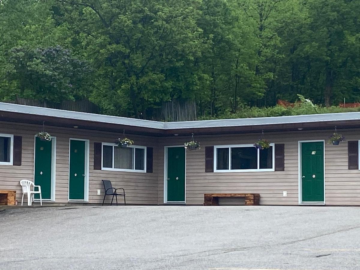 Silver Maple Motel Haliburton Ngoại thất bức ảnh