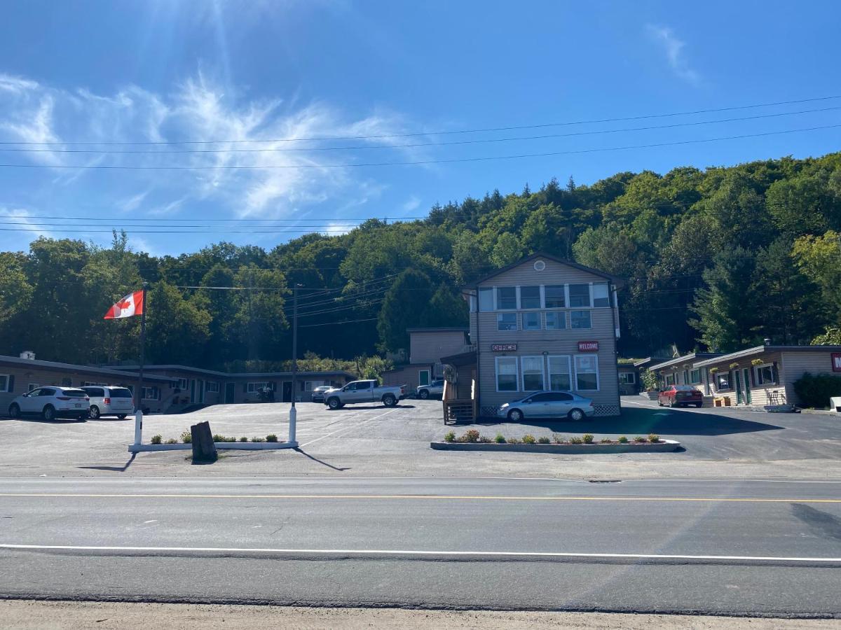 Silver Maple Motel Haliburton Ngoại thất bức ảnh